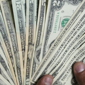 Meet your Posher, Dominic